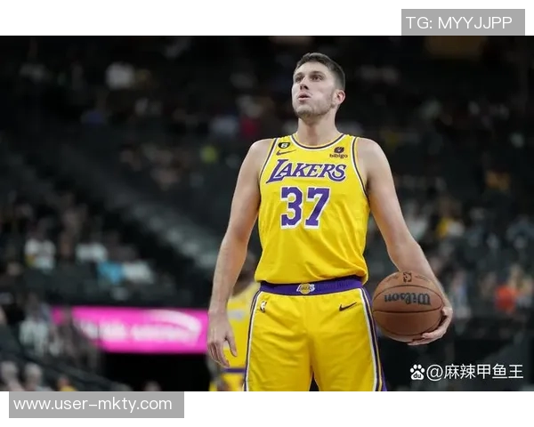 迪林厄姆谈季前赛目标强调降低失误提升助攻率及命中率