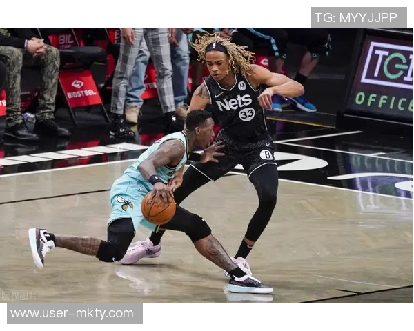 哈登半场正负值创低迷纪录迈阿密再现惨淡表现令人担忧